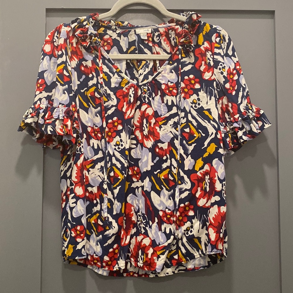 Anthropologie- Odille Blue Red Floral Short Sleeve Blouse Size 2